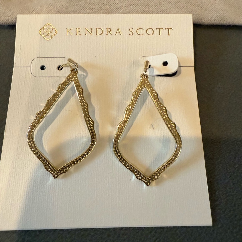 Kendra Scott Gold Teardrop Earrings